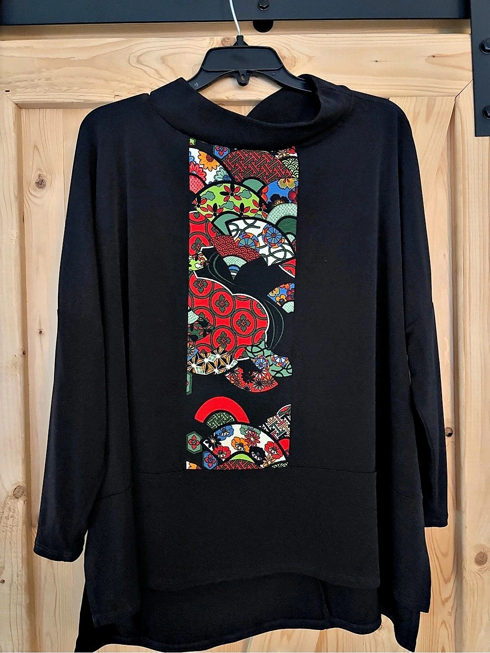 IC Collections Style 44040T Abstract Print Long Sleeve Tunic Black Large Like Ne